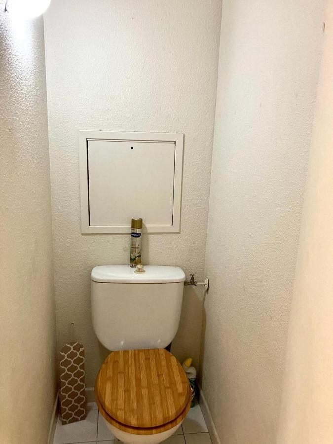 Appartement 2 Pieces En Etage Eleve, Centre-Ville Au Calme, Petite Vue Mer Nice Eksteriør billede